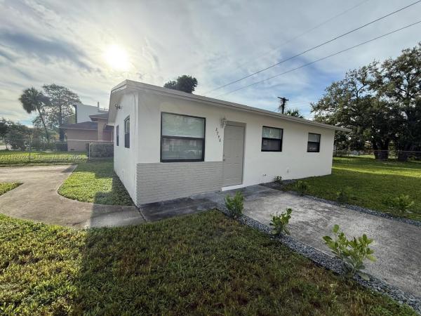 Washington Park, 2798 NW 9th Pl, Fort Lauderdale, Florida 33311, image 1