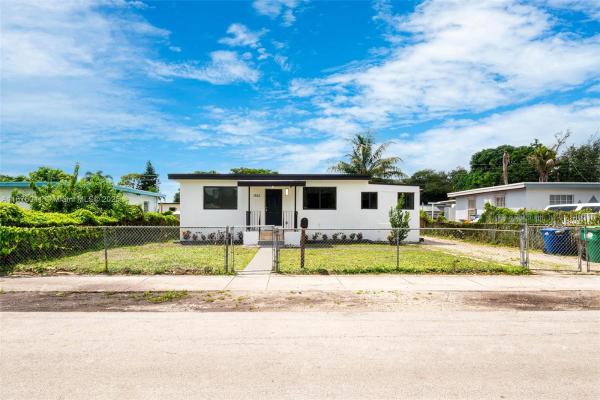 1852 NW 83rd St, Miami, Florida 33147, image 3
