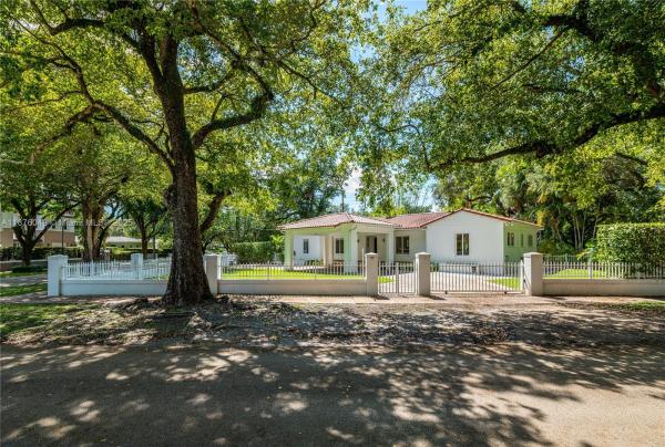Granada, 1820 Ferdinand St, Coral Gables, Florida 33134, image 1
