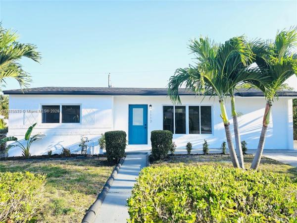 Monroe Heights, 1117 W 26th Ct, Riviera Beach, Florida 33404, image 2
