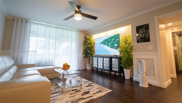 Boca Teeca, 6500 NW 2nd Ave #114, Boca Raton, Florida 33487, image 1
