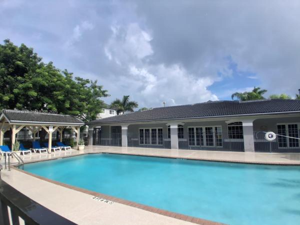 15460 SW 284th St #4307, Unincorporated Dade County, Florida 33033, image 1