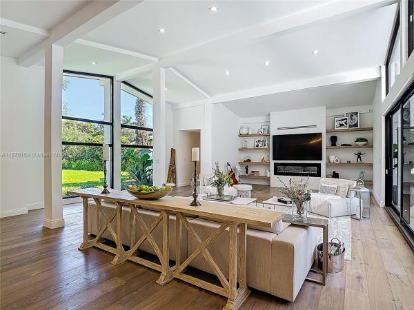 Casa Paradiso, 6000 SW 120th St, Pinecrest, Florida 33156, image 2