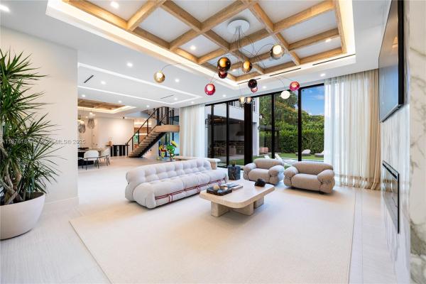 Pine Tree Estates, 12820 SW 80th Ave, Pinecrest, Florida 33156, image 2