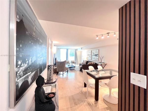 The Club At Brickell Bay, 1200 Brickell Bay Dr #2809, Miami, Florida 33131, image 1