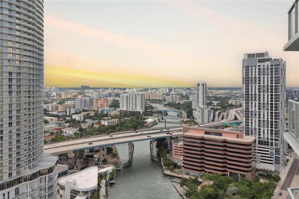 Latitude On The River, 185 SW 7th St 2900, Miami, Florida 33130, image 1