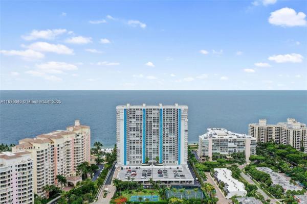 Casa Del Mar, 881 Ocean Dr #19C, Key Biscayne, Florida 33149, image 1