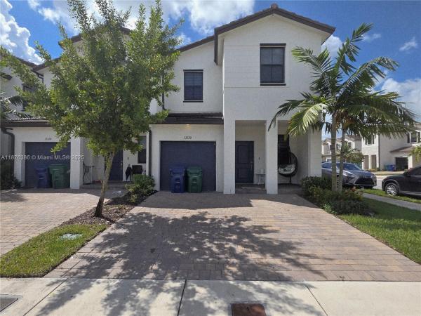 13130 SW 232nd Ter, Unincorporated Dade County, Florida 33032, image 1