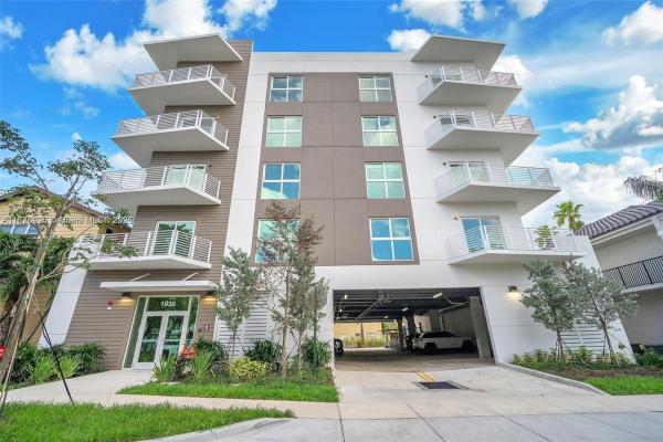 Aesthetic Apartments, 1938 Jackson St #502, Hollywood, Florida 33020, image 1