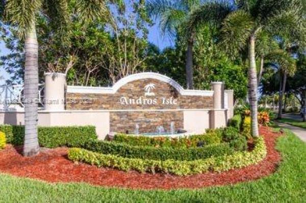 Crystal Cay At Andros Isle, 8525 Pine Cay, West Palm Beach, Florida 33411, image 1