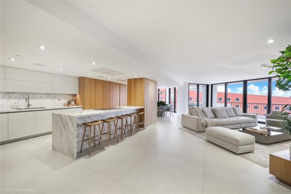 Villa Regina, 1581 Brickell Ave #PH106, Miami, Florida 33129, image 1