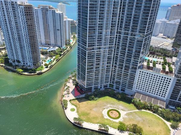 Epic Hotel & Residences, 200 Biscayne Boulevard Way #4203, Miami, Florida 33131, image 1
