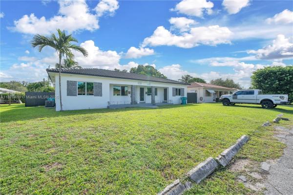 Richards Miami Shores, 11221 NE 9th Ct, Biscayne Park, Florida 33161, image 2