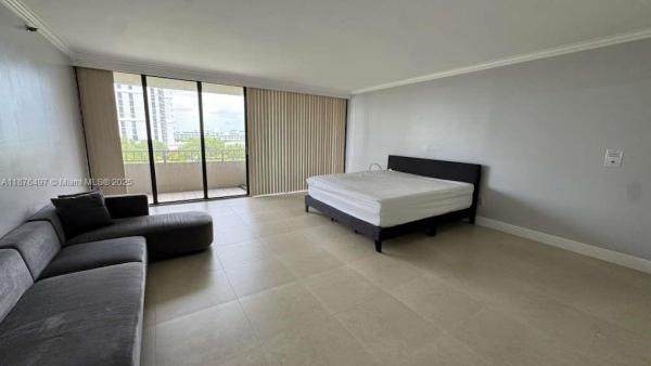11113 Biscayne Blvd #552, Unincorporated Dade County, Florida 33181, image 1