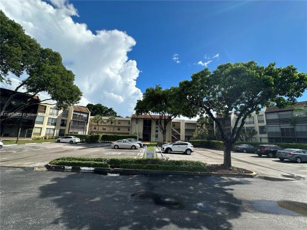 Concord Village, 8050 W Mcnab Rd #310, Tamarac, Florida 33321, image 1