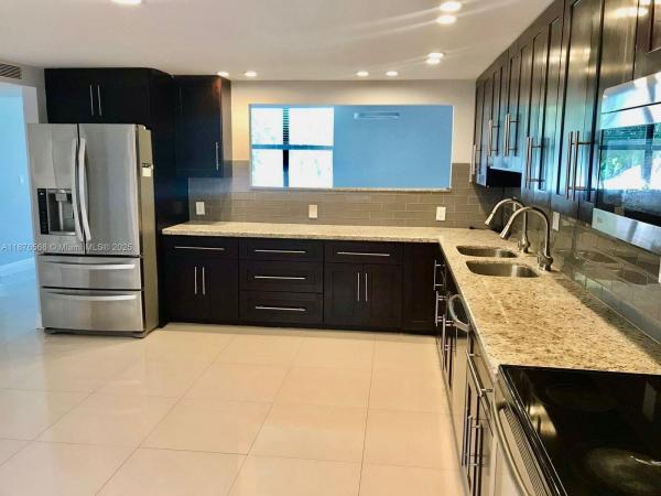 Villa Dorada, 20381 NE 30th Ave #206-7, Aventura, Florida 33180, image 3