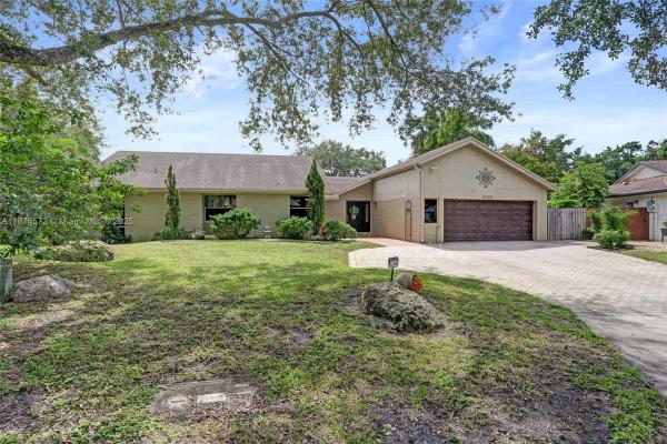 Stonebridge, 12100 Park Dr, Cooper City, Florida 33026, image 3