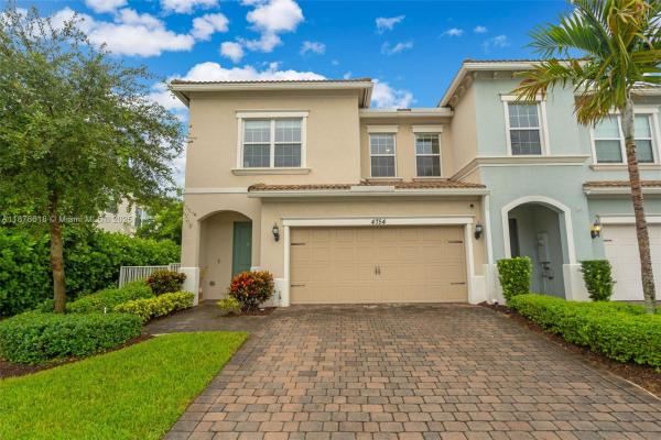 Parkview At Hillcrest, 4754 Eucalyptus Dr, Hollywood, Florida 33021, image 1