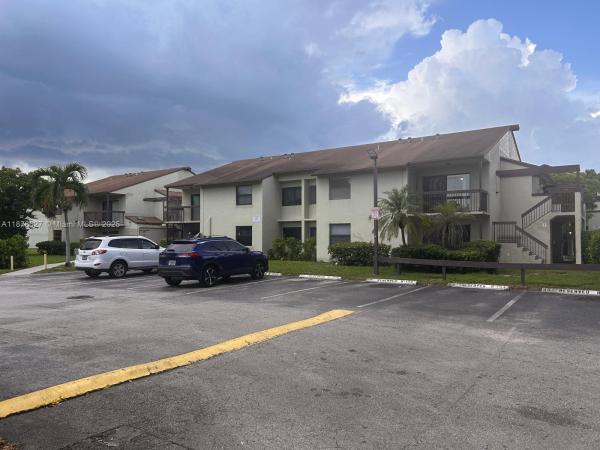 Mcarthur Park Misty Lake, 425 NW 210th St #203, Miami Gardens, Florida 33169, image 1