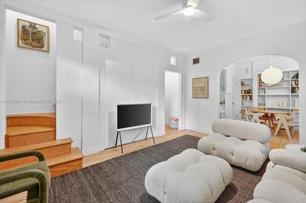 Riviera Arms, 732 Euclid Ave #4, Miami Beach, Florida 33139, image 2