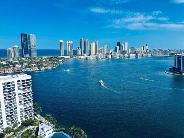 Mystic Pointe Tower 500, 3530 Mystic Pointe Dr #3111, Aventura, Florida 33180, image 1