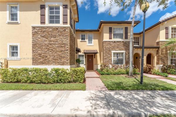 The Shores At Isles Of Bayshore, 9227 SW 227 St 2, Cutler Bay, Florida 33190, image 1