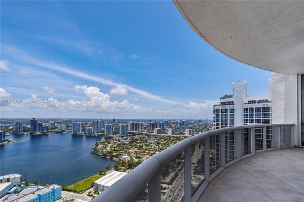 Trump Palace, 18101 Collins Ave #5401, Sunny Isles Beach, Florida 33160, image 1