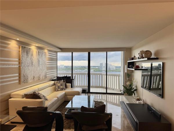 1000 Island Boulevard, 1000 Island Blvd #2512, Aventura, Florida 33160, image 1