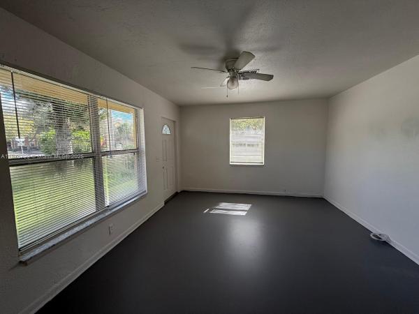 Pleasant City, 502 18th St, West Palm Beach, Florida 33407, image 2