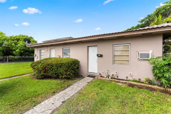 Edgewater Park, Miami Springs, Florida 33166, image 2