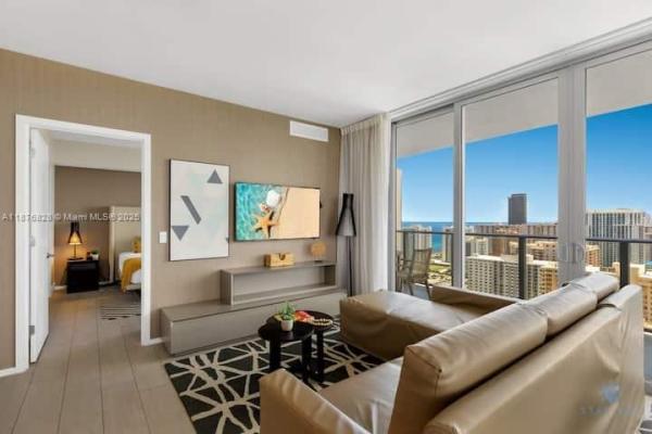 Hyde Beach House, 4010 S Ocean Dr #R2308, Hallandale Beach, Florida 33019, image 2