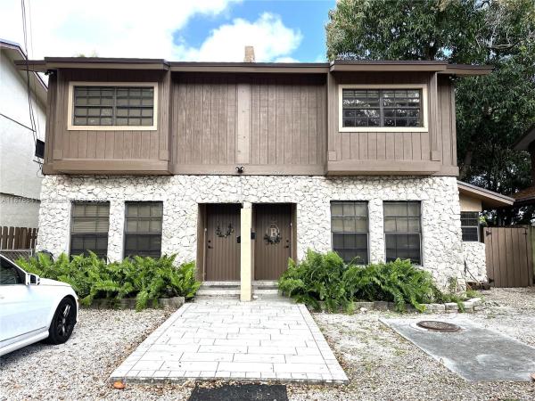 North Miami Beach, Florida 33160, image 1