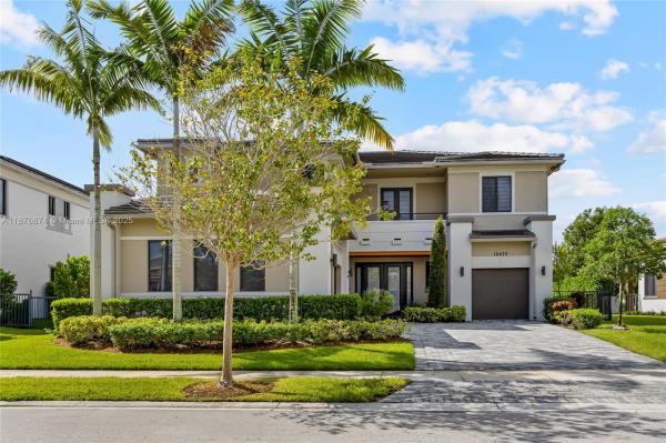 Cascata At MiraLago, 10470 S Lago Vista Cir, Parkland, Florida 33076, image 1