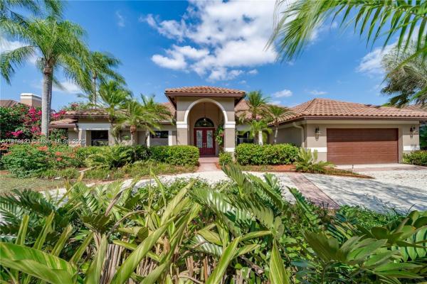 Tequesta At Country Isles, 1180 Manor Ct, Weston, Florida 33326, image 1