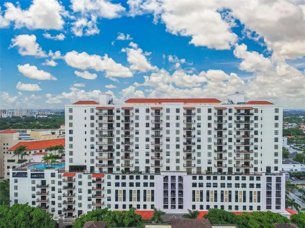 Puerta De Palmas, 888 S Douglas Rd #1117, Coral Gables, Florida 33134, image 2
