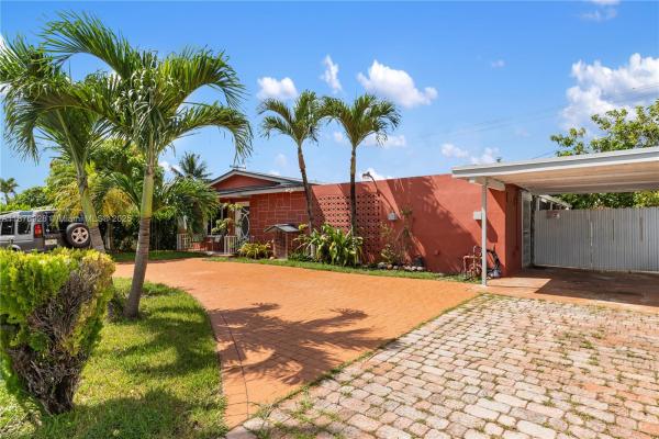 1211 NW 179th St, Miami, Florida 33169, image 1
