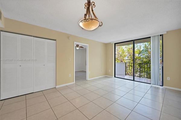Bayview Gardens, 1673 Bay Rd #403, Miami Beach, Florida 33139, image 2