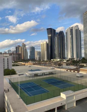 Plaza Of The Americas, Sunny Isles Beach, Florida 33160, image 1