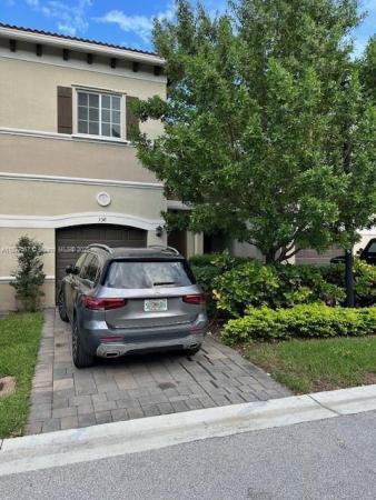 Village Park, 358 SE 1st Dr, Deerfield Beach, Florida 33441, image 1