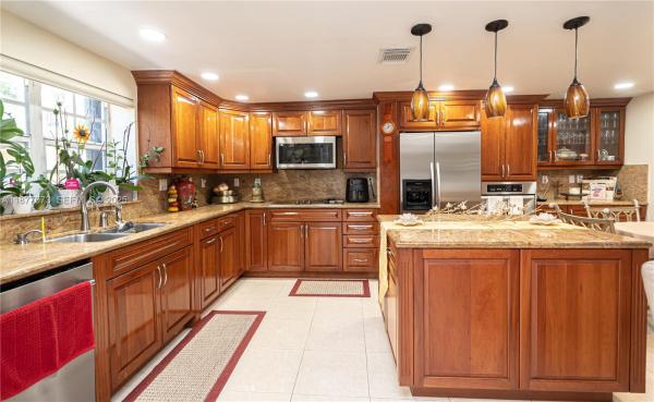 15905 SW 83rd Ter, Unincorporated Dade County, Florida 33193, image 1