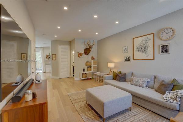 Tuscany Village, 12820 SW 132nd Ter, Three Lakes, Florida 33186, image 3