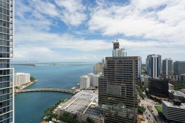 Icon Brickell Tower 3, 485 Brickell Ave #4110, Miami, Florida 33131, image 1
