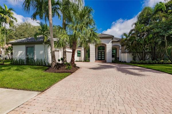 Stonebrook Estates, 12641 N Stonebrook Cir, Davie, Florida 33330, image 1