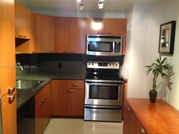 Bonavista, 3375 N Country Club Dr #1001, Aventura, Florida 33180, image 1