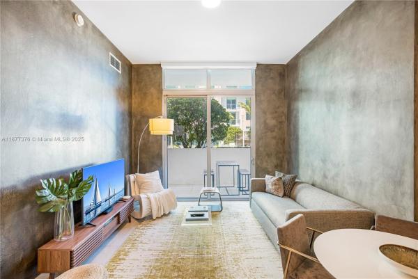 Quadro, 3900 Biscayne Blvd #S-616, Miami, Florida 33137, image 1