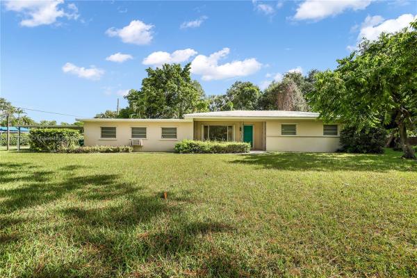 6445 SW 46th Ter, Unincorporated Dade County, Florida 33155, image 1