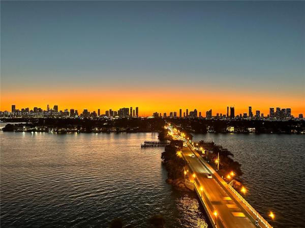Terrace Towers, 3 Island Ave #10D, Miami Beach, Florida 33139, image 1