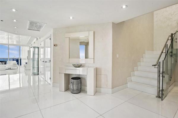 Beach Club 2, 1830 S Ocean Dr #5102, Hallandale Beach, Florida 33009, image 2