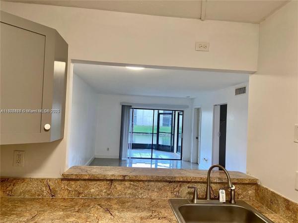 Miramar Club, 3199 N Foxcroft Rd #113, Miramar, Florida 33025, image 1