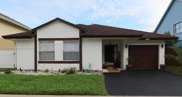 Lakeside Key, 9740 SW 13th St, Pembroke Pines, Florida 33025, image 1